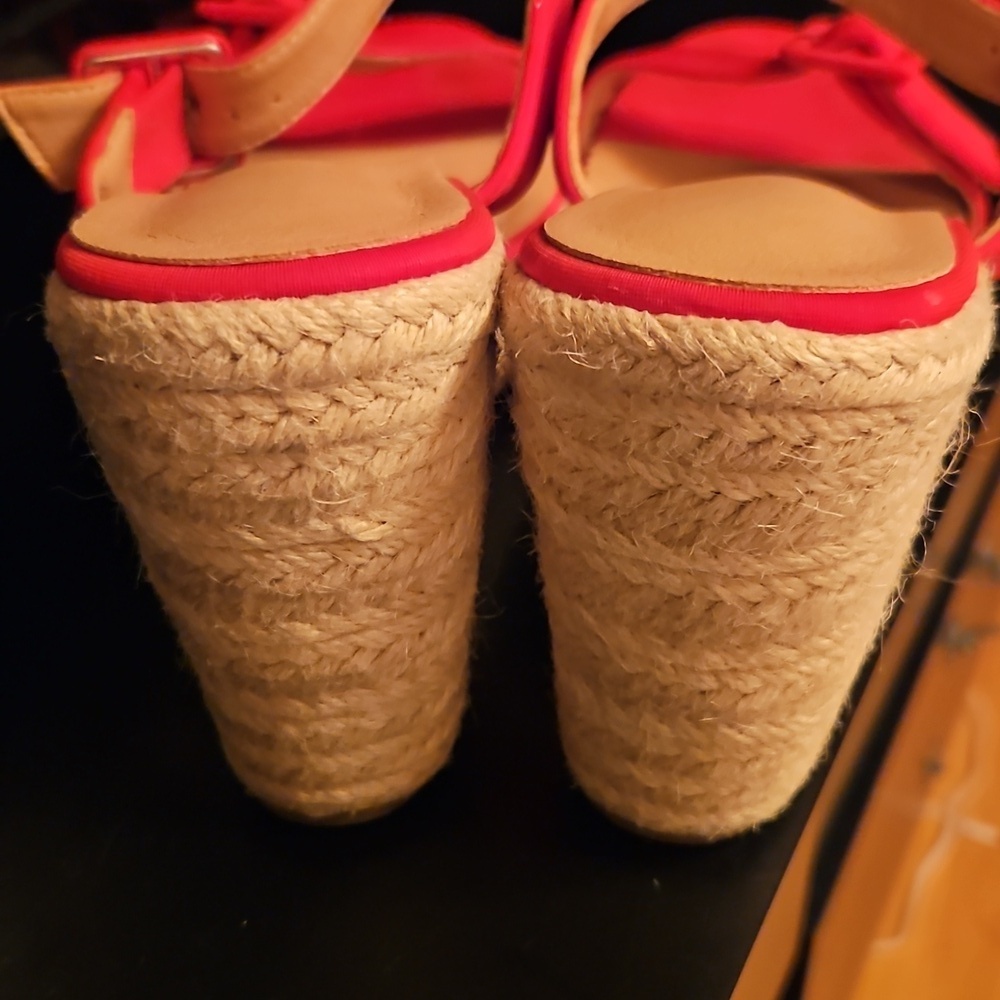 Women's Red Wedge Sandals - Picture 2 of 4
